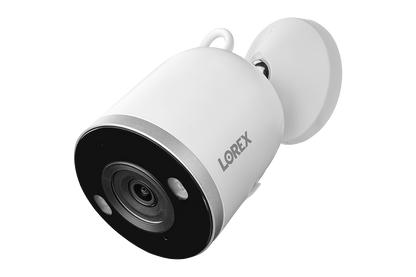 Lorex 2K Spotlight Indoor/Outdoor Wi-Fi Security Camera (32GB, Cloud-Enabled) - Amazon