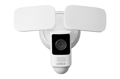 Lorex 2K Wi-Fi Floodlight Security Camera (32GB) - Open Box
